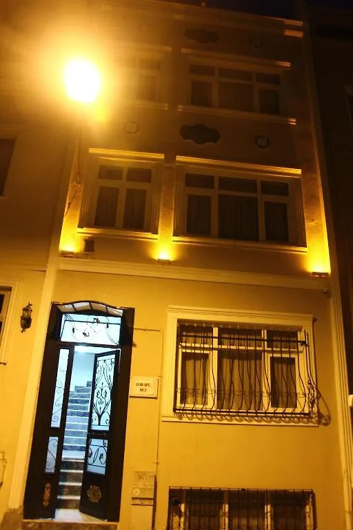 Uyar Apt Lägenhet Istanbul