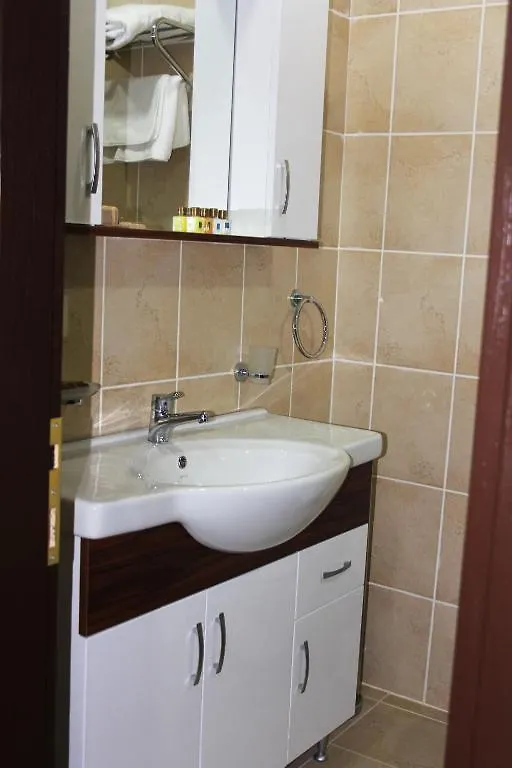 Uyar Apt Apartment Istanbul